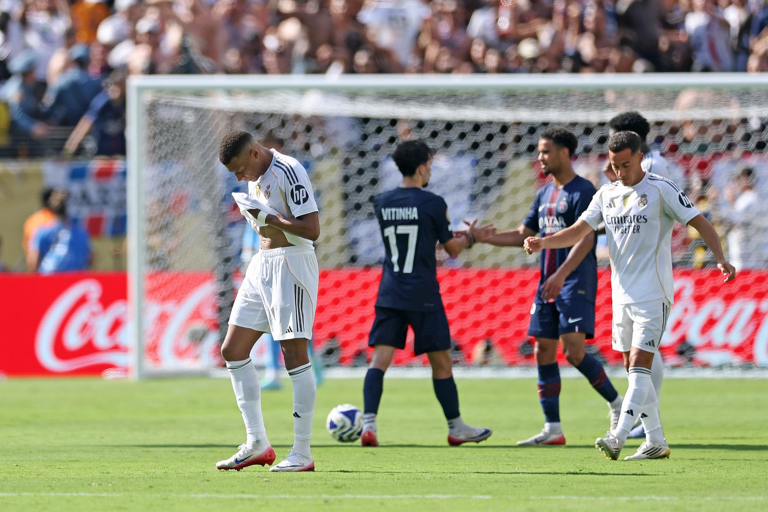 kaiyun sports官方认证网站关于加时末段国王杯传出新动向，巴黎圣日耳曼刷新队史纪录，管理层表态：悬念犹存，资深球员宣示担当的信息