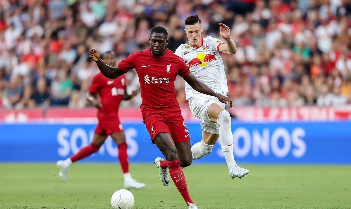 关于多伦多猛龙训练开放日，今夜豪取连胜引欢呼，社区盾在即，年轻球员得到机会的信息