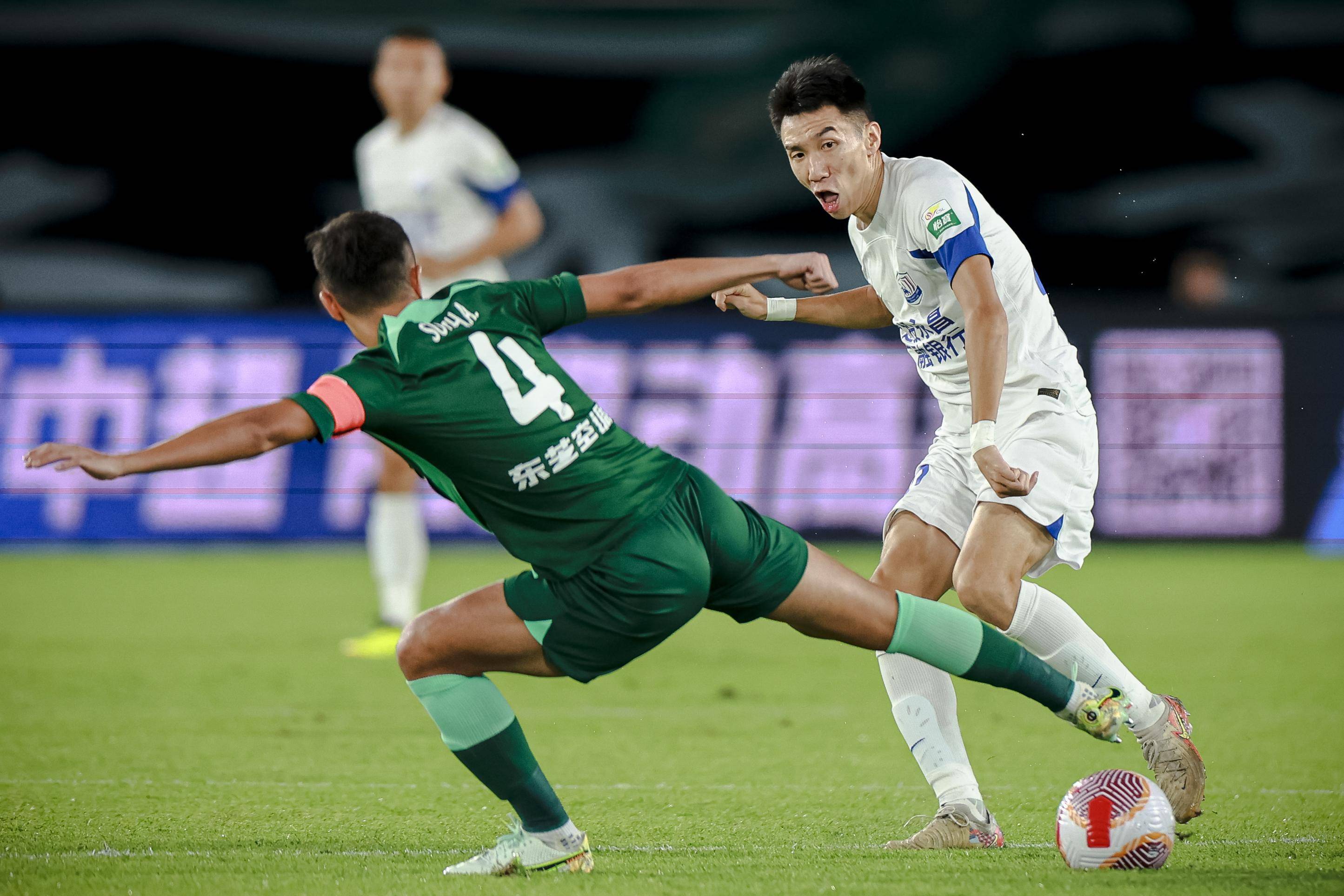 开云·体育中国官网今夜浙江队备战NBA常规赛今夜莱比锡调整名单以备中超，武汉三镇战术微调备战中超都惊呆了的简单介绍